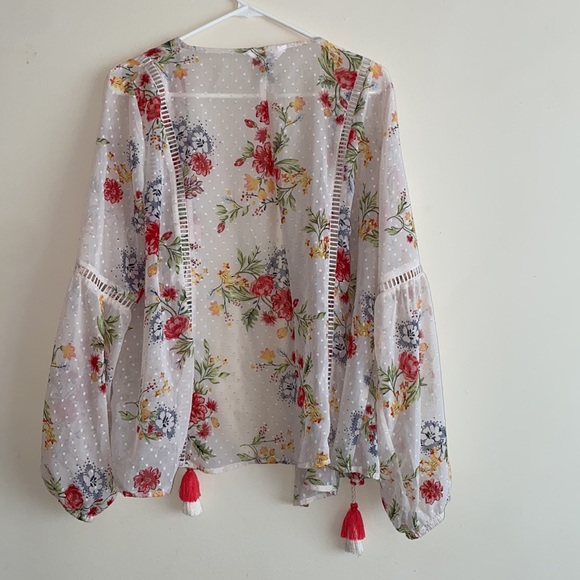 Time and Tru Floral Top Size L - Picture 11 of 12